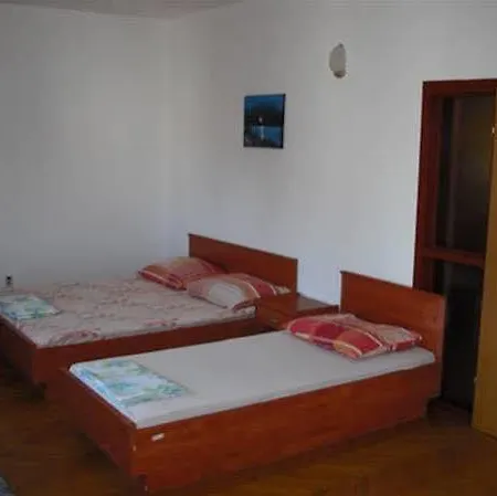 Eros Gostinjska kuća